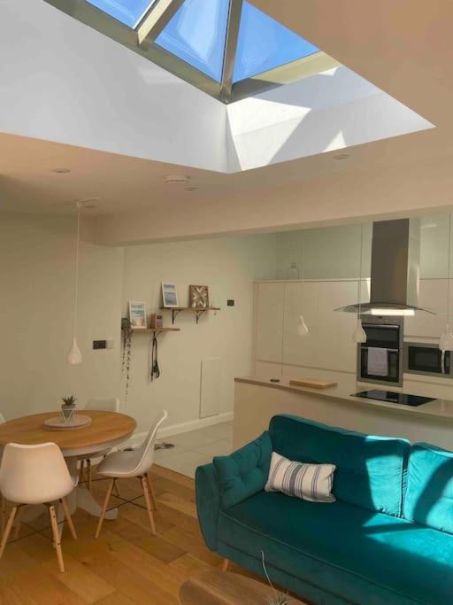 The Hideaway Apartment *